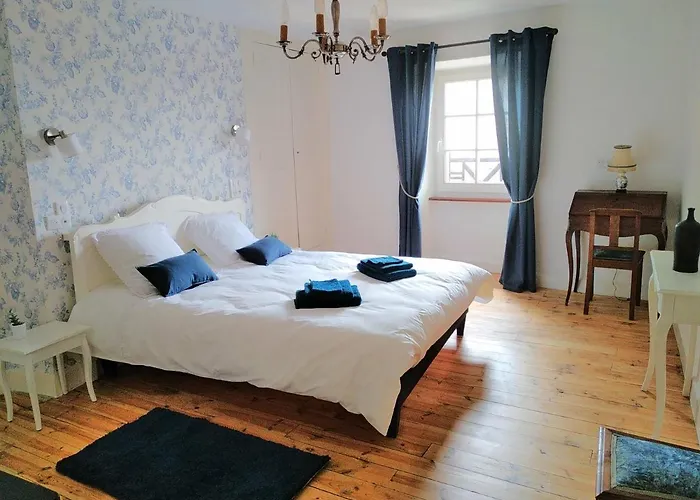 Gîte de la chapelle, au coeur de la cité médiévale